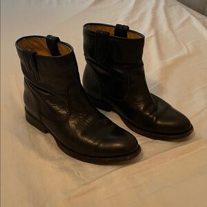 Frye Women’s Black Leather Boots